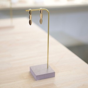 Metal jewelry stand helps maintain the <b>condition</b> of <b>delicate</b> chains Metal stands provide excellent airflow around your pieces - Product Image 5