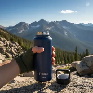 Bicchiere in acciaio inossidabile con manico Nat Geo Natural Adventure 960 ml Blu navy - Product Image 5