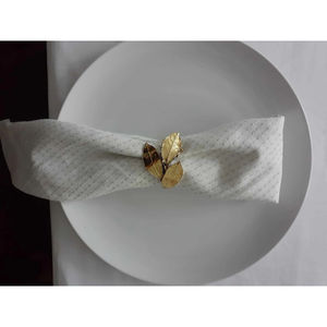 Feuille Designer Porte-serviettes en métal Rond de serviette Anneau de tissu décoratif classique pour anneau de serviette le plus vendu à un prix abordable - Product Image 2