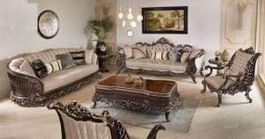 Juego de Sofás de Lujo con Detalles en Dorado para Sala de Estar, Respaldo Acolchado, Inflable, Color y Tamaño Personalizables - Muebles de Sala de Estar de Lujo, Reino Unido - Product Image 3