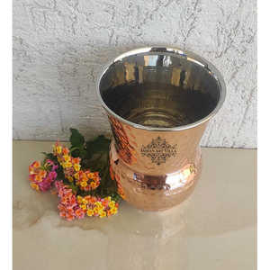 Vaso de Acero y Cobre Martillado IndianArtVilla para Cerveza Pilsner, Cócteles y Manhattan, Ideal para Fiestas - Product Image 2