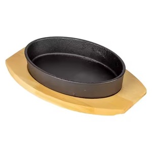 Cuenco de metal plateado hecho a mano con base de madera que añade un toque de lujo y sofisticación a la decoración interior de su hogar - Product Image 2