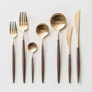 Juego de Cubiertos de Metal con Acabado Plateado y Mango de Madera para Mesa de Comedor, para Restaurantes de Lujo, Utensilios de Cocina - Product Image 2