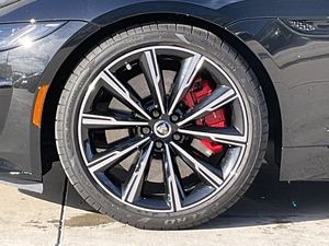 Oferta Especial: Jaguar F-Type P575R75 Convertible AWD 2024 USADO - Product Image 6