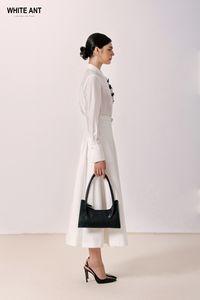 Chemisiers et chemises pour femmes blanches les plus vendues CHEMISE RÉGULIÈRE KELSEY à manches longues Taille S M L Vêtements d'été élégants pour femmes - Product Image 4