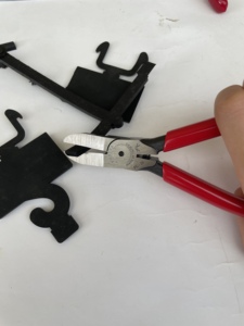 Pince coupante à fil métrique en acier au carbone Fujiya Tool, pince à bec effilé universelle, poignée en plastique souple, qualité industrielle OEM - Product Image 3