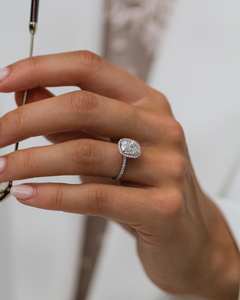 Cojín alargado 10x8 Anillo de compromiso de Halo blanco Plata Oro Nupcial Aniversario DE BODA Joyería fina - Product Image 2