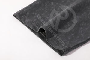 Explorez le confort avec des t-shirts en coton de qualité supérieure-T-shirts élégants pour hommes et femmes, parfaits pour un usage quotidien et des sorties décontractées - Product Image 3