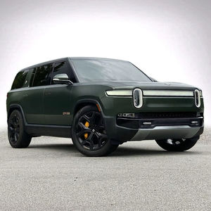 Seminuevo Clean 2023 Rivian R1S Adventure Electric AWD - Product Image 1