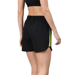 Short de survêtement en coton respirant taille haute pour femmes Logo personnalisé nouvelle mode vêtements de sport d'été avec lavage coloré prix de gros - Product Image 3