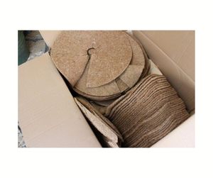 Disque de noix de coco biodégradable: 100% naturel pour la plantation et le paillage, fabriqué par le Vietnam pour les marchés mondiaux respectueux de l'environnement - Product Image 1