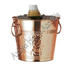 CUBO DE HIELO DE ACERO INOXIDABLE PULIDO ARTESANAL CON PARED MARTILLADA Y MANGO REDONDO PARA BAR Y USO DOMÉSTICO DE AXIOM HOME ACCENTS - Product Image 1