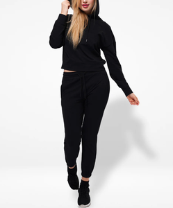 Ensemble de pantalons de survêtement à capuche surdimensionnés avec logo personnalisé pour femmes Options multicolores sur mesure du Bangladesh - Product Image 5