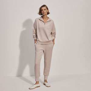 Haut à manches longues à demi-fermeture éclair et sweat à capuche respirant avec cordon de serrage pour adultes avec techniques appliquées et teintes unies pour femmes - Product Image 3