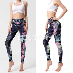Venta al por mayor de calidad superior Fitness y Yoga desgaste sublimado Leggings de las mujeres - Product Image 2