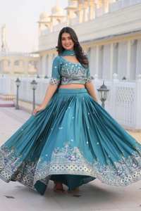 Conjunto de alta calidad de estilo tradicional Floral bordado Chinon Lehenga Choli nuevo trabajo de lentejuelas Zari para Indio paquistaní - Product Image 5