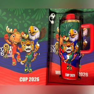 Vasos <span class=keywords><strong>térmicos</strong></span> de acero inoxidable de 40 oz con logo personalizado <span class=keywords><strong>para</strong></span> el partido de fútbol de EE. UU. y México 2026, compatibles con portavasos estándar de automóvil. - Product Image 5