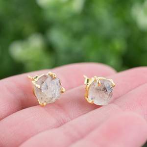 ต่างหูเพชรเฮอร์คิเมอร์ดิบขนาด8-10มม. มีง่ามเงินแท้เครื่องประดับอัญมณีทำมือ - Product Image 6