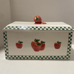 Charming Rustic Gray Pierced Metal <b>Bread</b> <b>Box</b> with Delicate Floral Cutouts and a Natural <b>Wooden</b> Knob Accent - Product Image 2