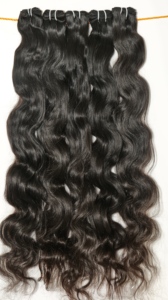 Extensions de Cheveux Naturels Bruts en Gros, 100% Cheveux Humains Vierges Indiens de Haute Qualité, Lots de Cheveux Noirs Ondulés (Bodywave), Ondulations Profondes Souples, 100g, Faits à la Machine - Product Image 4