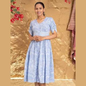 Tenue décontractée d'été en coton indien fait à la main pour femmes robe d'été élégante avec logo de mariage personnalisé approvisionnement ODM pour le voyage - Product Image 1