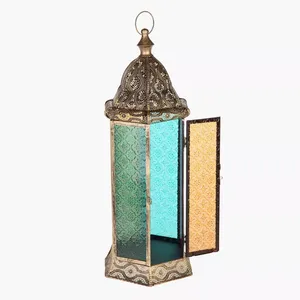 Lanterne marocaine décorative en fer métallique enduit blanc gravé à la main pour la maison hôtel Ramadan éclairage lanterne de sol à usage décoratif - Product Image 2