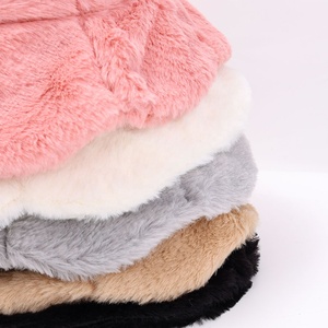 Sombrero de pescador dulce con volantes suaves, sombrero de pescador cálido de invierno con hoja de loto de felpa, sombrero de cubo esponjoso para mujeres y niñas - Product Image 5