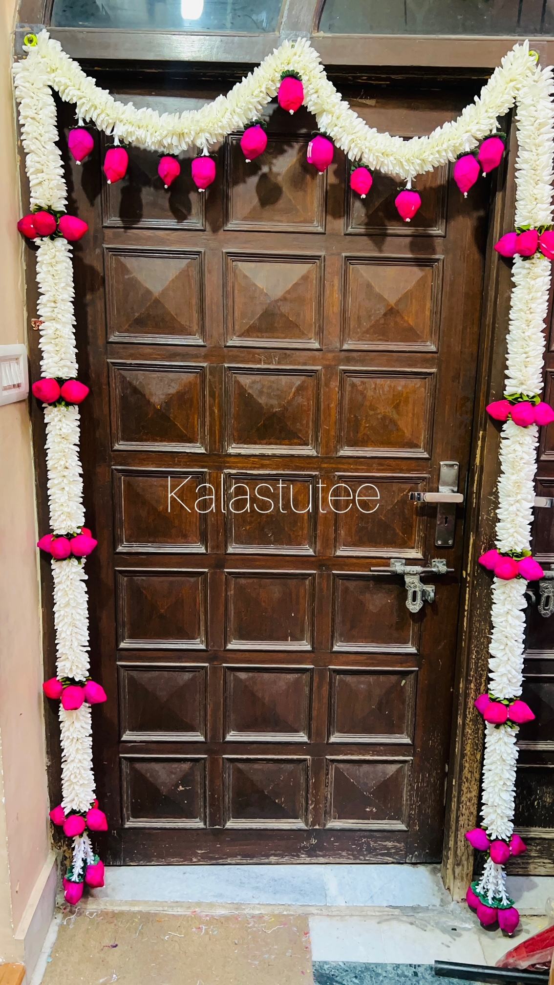 ตามที่แสดงในภาพ