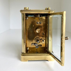 Most Demanded Silent Mechanical Metal <b>Desk</b> <b>Clocks</b>-Eco-Friendly Design for Modern Home/Office Use - Product Image 6