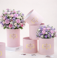Set Kotak Bunga 2 Buah Grosir Ramah Lingkungan Kotak Bunga Hadiah Model Hug Bucket dari Karton Abu-abu dengan Cetak Kustom untuk Kemasan Buket Hari Ibu