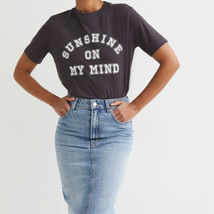 Camiseta informal de verano para mujer con cuello redondo y manga corta Diseño liso en blanco con decoración de botones - Product Image 1