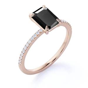 Bague en diamant noir et blanc taille émeraude avec Accents Bague de fiançailles pour femme - Product Image 1