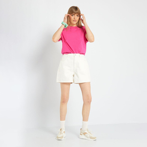 T-shirts pour femmes à col rond à prix de gros T-shirts pour femmes en coton et fibre de polyester unis avec logo personnalisé - Product Image 2