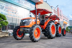 Tracteur agricole Kubota M6040SU durable de 60 CV, facile d'entretien, 4x4, machine agricole diesel - Product Image 4
