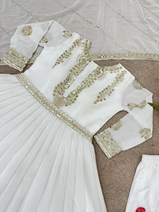 Top à broderie lourde-Dupatta avec fond entièrement cousu Travail traditionnel indien ethnique à paillettes Nouvelle robe de créateur en gros - Product Image 3