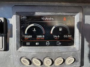 ENVÍO GRATUITO Kubota SCL 1000 Mini Cargadora Compacta con Certificación EPA y CE, Cilindro Hidráulico Eaton, Motor Principal, Bomba, Caja de Cambios, Engranaje, PLC - Product Image 5