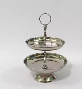 Soporte de pastel ovalado de lujo de Metal para decoración de bodas y suministros para fiestas venta al por mayor soporte de pastel de 3 niveles por Decor IMPEX - Product Image 3