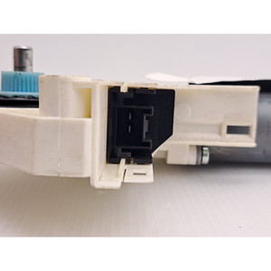 MOTOR ELÉCTRICO PARA VENTANA DELANTERA IZQUIERDA AUDI A4 Sedán 8K0959801A CDHA (07>10) - Product Image 3