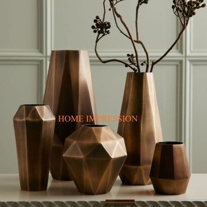 Bloom Vases Pots De Fleurs Chambre À Coucher Bureau Salon Table Vases À Fleurs Décoratives et Pots Vases En Aluminium De Couleur Noire Pour L'approvisionnement - Product Image 3