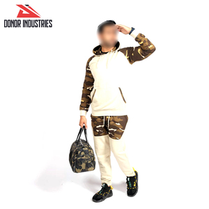 2025 más nuevo entrenamiento juvenil ropa deportiva conjunto de 2 piezas diseño liso transpirable manga larga buena calidad hombres chándales - Product Image 4