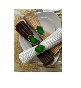 Servilletero de resina elegante y resistente hecho a mano para uso diario en el hogar o para agregar encanto a fiestas y reuniones festivas - Product Image 2