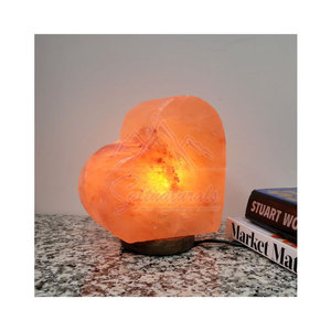 Lampe au sel de l'Himalaya en forme de cœur sur mesure OEM Prix de gros Artisanat naturel du Pakistan - Product Image 1