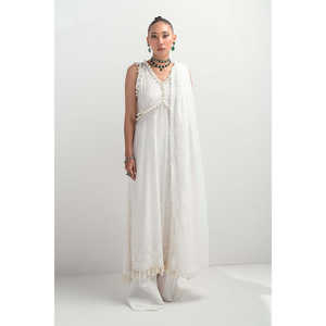 Conjunto de traje de tela Schiffli sin coser de 3 piezas en color blanco para mujer - Product Image 6