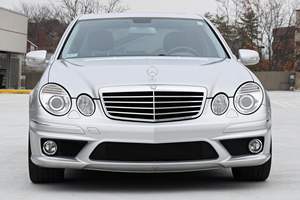 Mercedes-Benz E63 AMG Sedán 2007 Usado, ~49300 Millas, Motor V8 de 6.2 Litros, Paquete Premium 2 - Product Image 2
