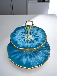 Nouvelles arrivées Support à gâteau en résine à 2 niveaux pour mariages fêtes d'anniversaire Hôtels-Look moderne Logo de couleur personnalisé Uzair Handicrafts - Product Image 4