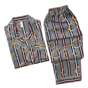Dames winter zomer diverse print 100% katoen sneldrogend zijde satijn reverskraag pyjama effen gekleurd OEM/ODM uit Vietnam - Product Image 1