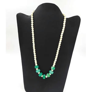 Collar de cuentas de perlas de ónix verde para mujer, gargantilla de cuentas hechas a mano Bohemia, collar de la suerte, cuentas coloridas, joyería de playa para mujer - Product Image 4