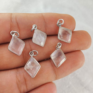 Colgante facetado de cuarzo rosa de Plata de Ley 925 con bisel chapado en oro, abalorio de rombo para la fabricación de joyas de piedra natal de octubre - Product Image 5