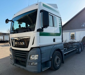 รถบรรทุก MAN Tractor TGX 26.460.FG 2 ตัน 6x4 ดีเซล เกียร์ธรรมดา พวงมาลัยซ้าย 12 สปีด 450 แรงม้า สำหรับขนส่งโลจิสติกส์ ใหม่ ยูโร - Product Image 1