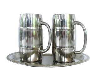 Juego de 2 Tazas Redondas de Metal Estilo Moscú en Metal de Primera Calidad con Bandeja Ovalada, Perfectas para Servir Bebidas y como Vajilla Elegante para Bar - Product Image 1